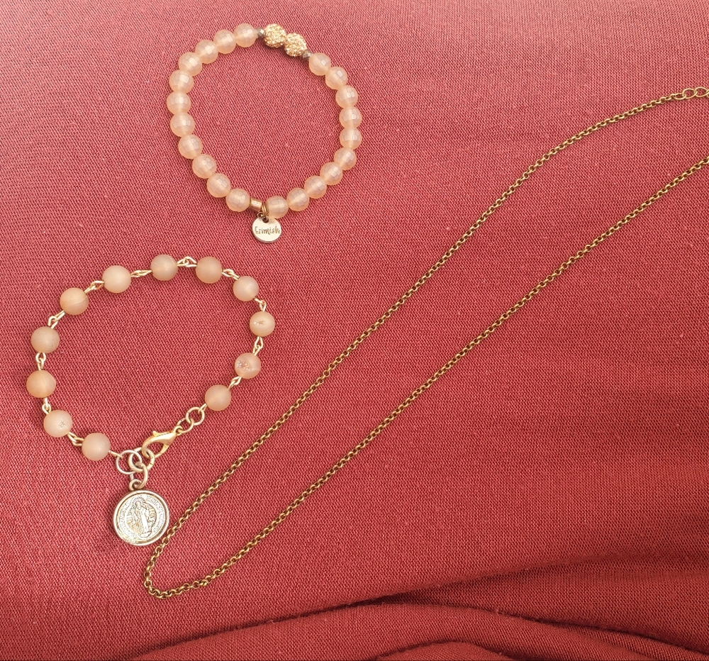 2 bracelets and 1 necklace Ermish - homemade